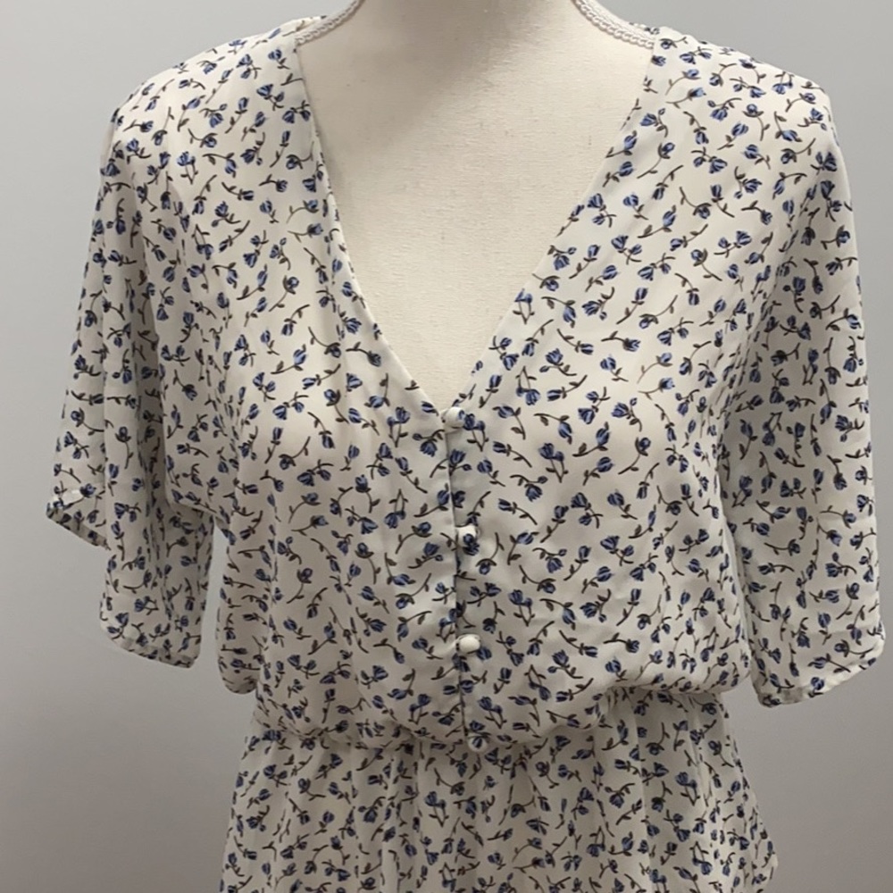 Fun & Flirty Floral Top